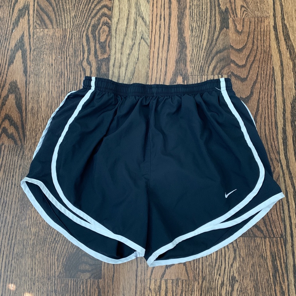 Nike Tempo Dri- fit Shorts (Navy)